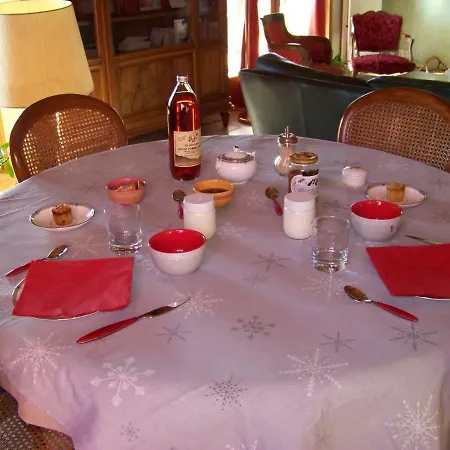 Bed & Breakfast Croix Blanche Cellieu